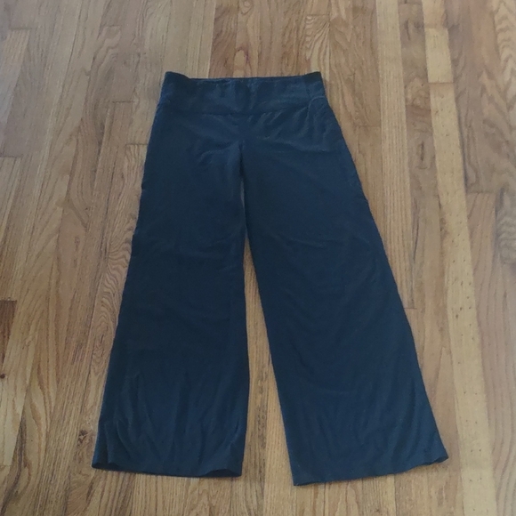 Athleta Pants - Athleta Wide Leg Yoga Pants Size LARGE